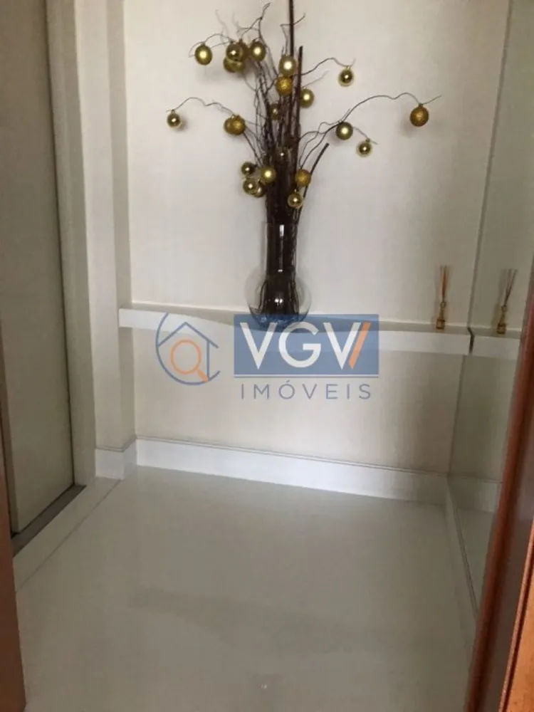 Apartamento, 4 quartos, 213 m² - Foto 1