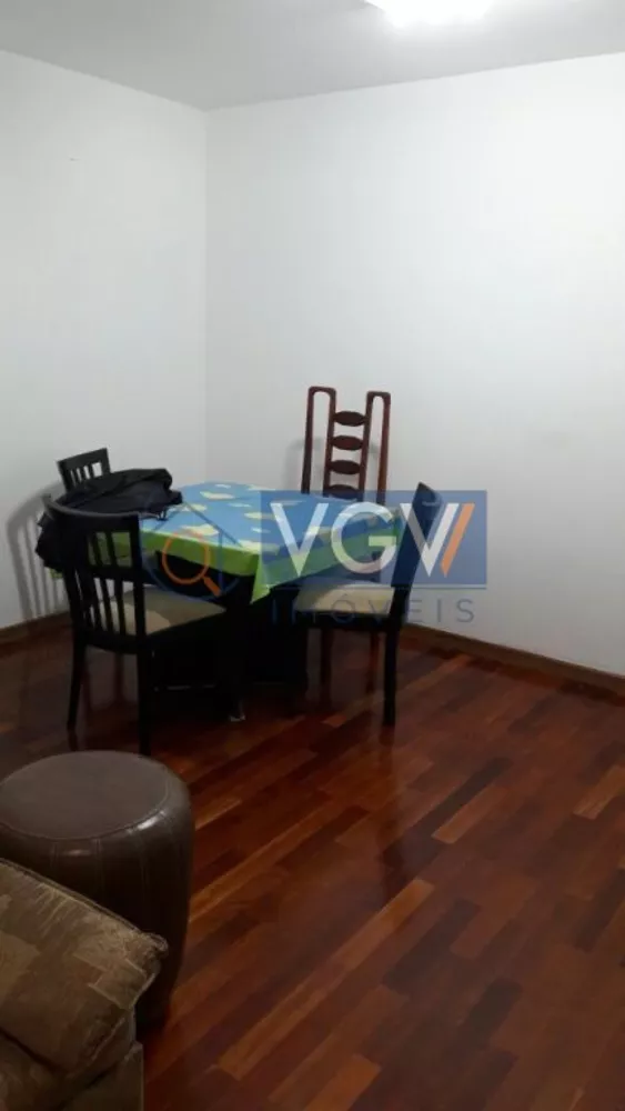 Apartamento à venda com 2 quartos, 61m² - Foto 1