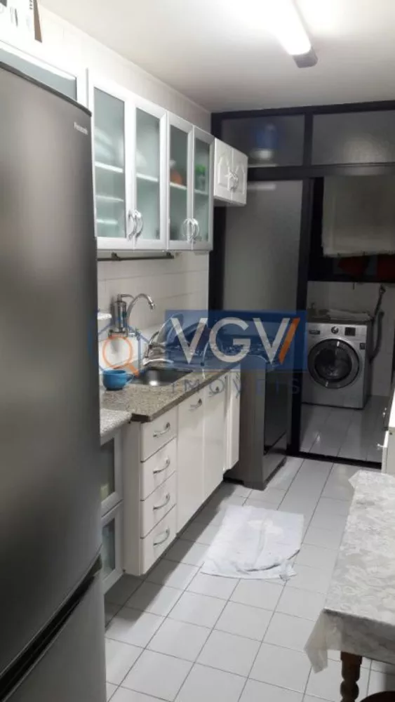 Apartamento à venda com 2 quartos, 61m² - Foto 3