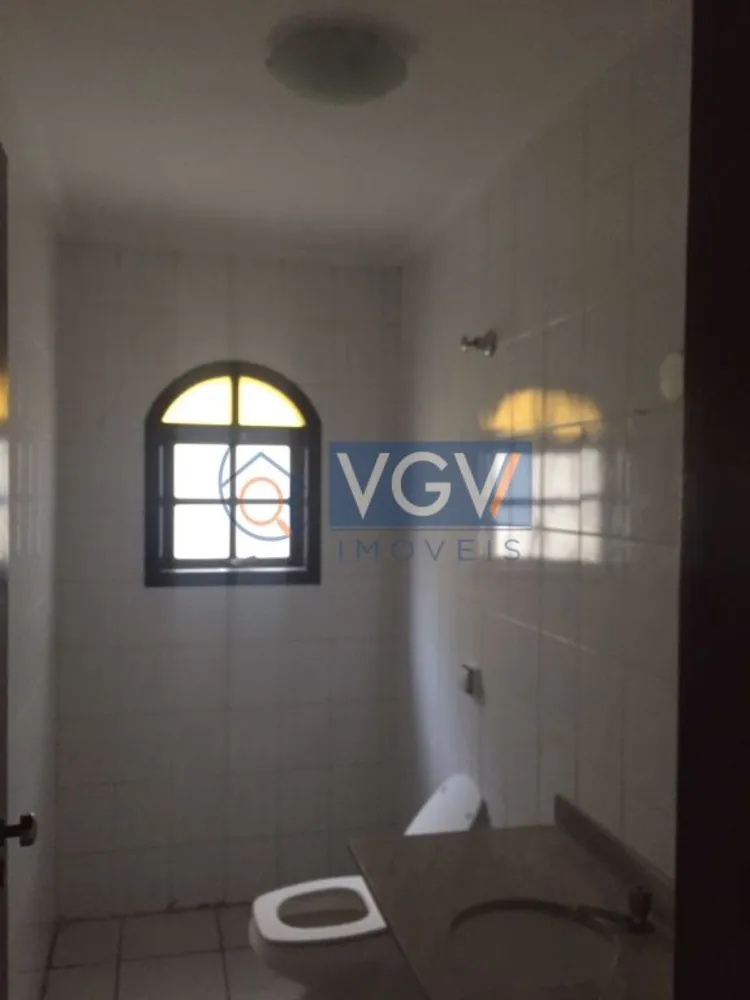 Casa, 3 quartos, 200 m² - Foto 8