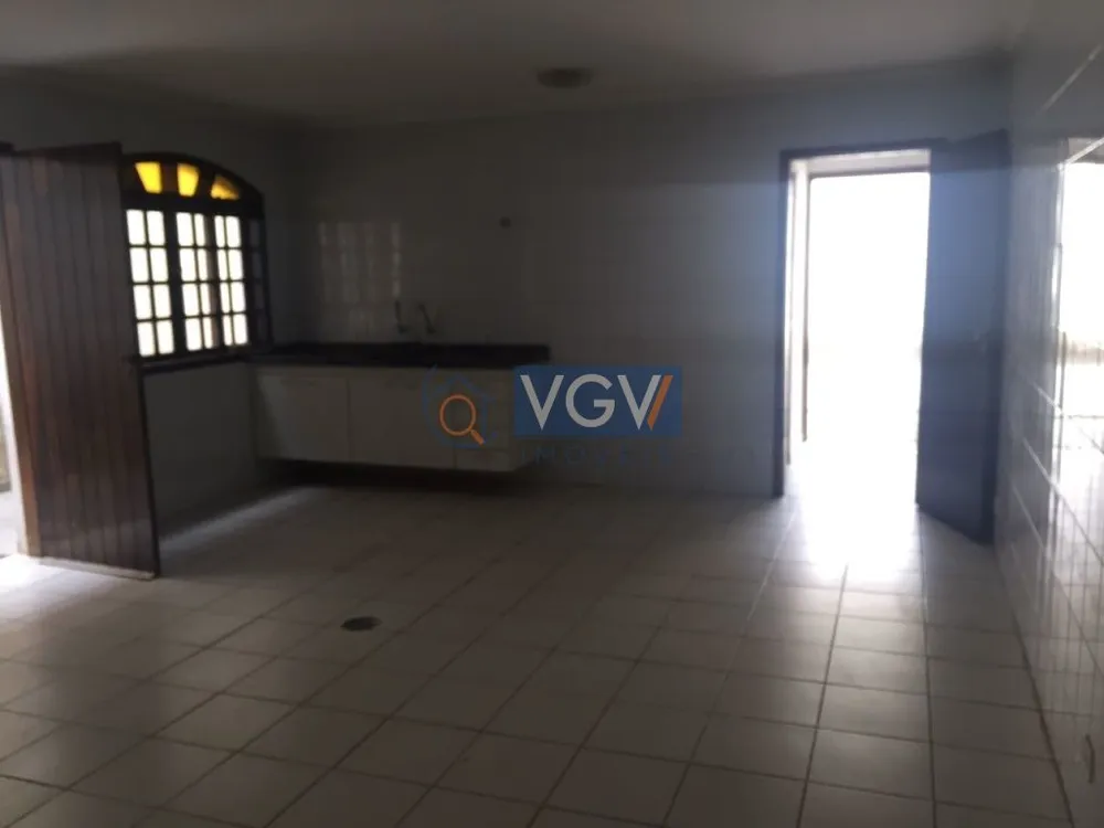 Casa, 3 quartos, 200 m² - Foto 12