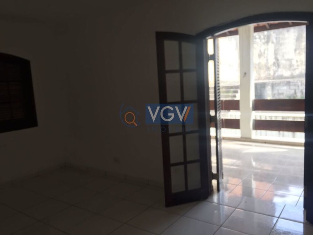 Casa, 3 quartos, 200 m² - Foto 1