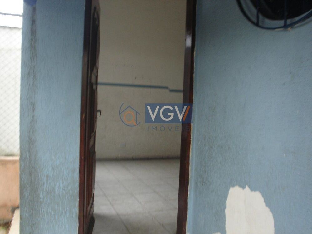 Casa, 4 quartos, 300 m² - Foto 4