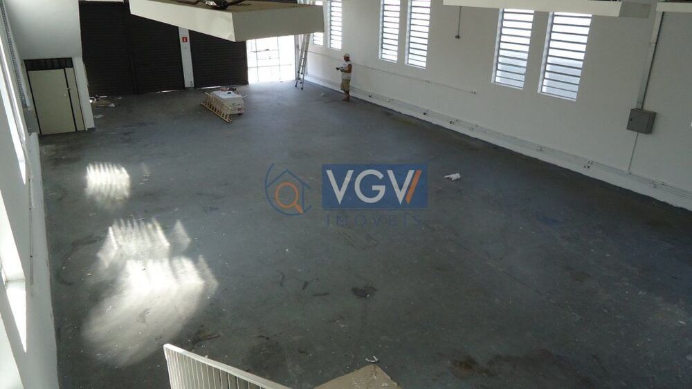 Depósito-Galpão-Armazém para alugar, 750m² - Foto 1