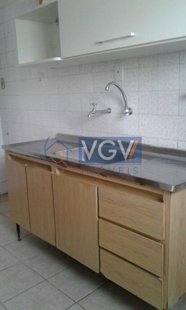 Apartamento para alugar com 2 quartos, 67m² - Foto 3