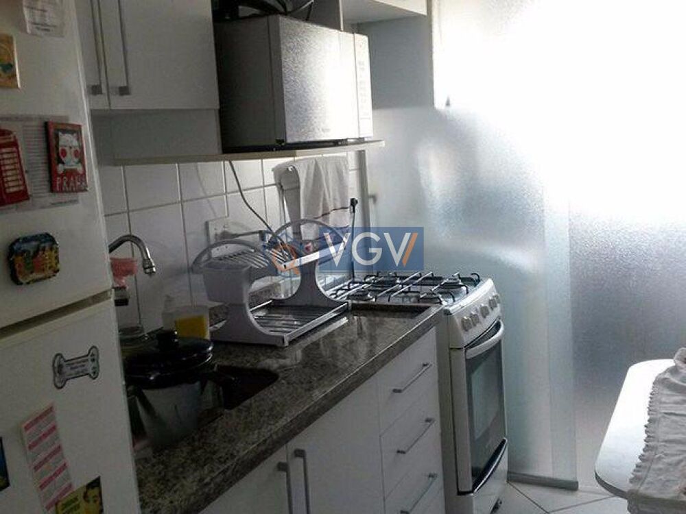Apartamento à venda com 2 quartos, 56m² - Foto 4