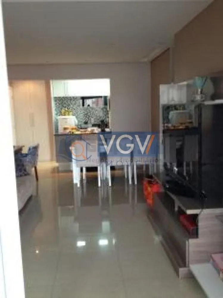 Apartamento, 3 quartos, 94 m² - Foto 2