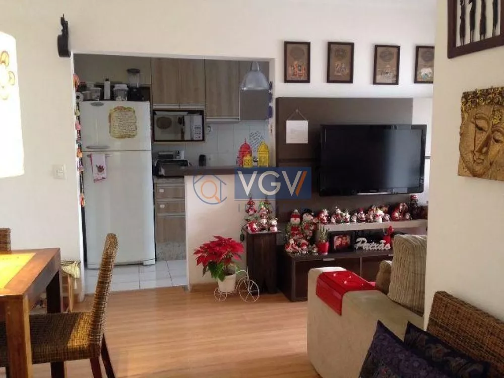 Apartamento à venda com 2 quartos, 65m² - Foto 1