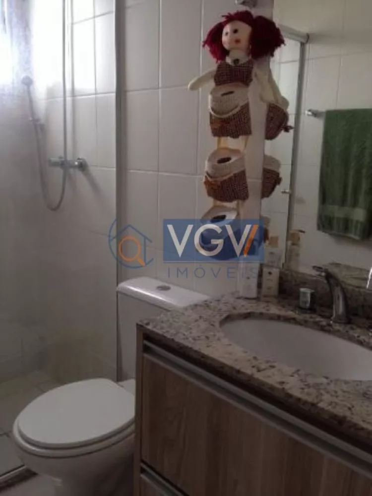 Apartamento à venda com 2 quartos, 65m² - Foto 4