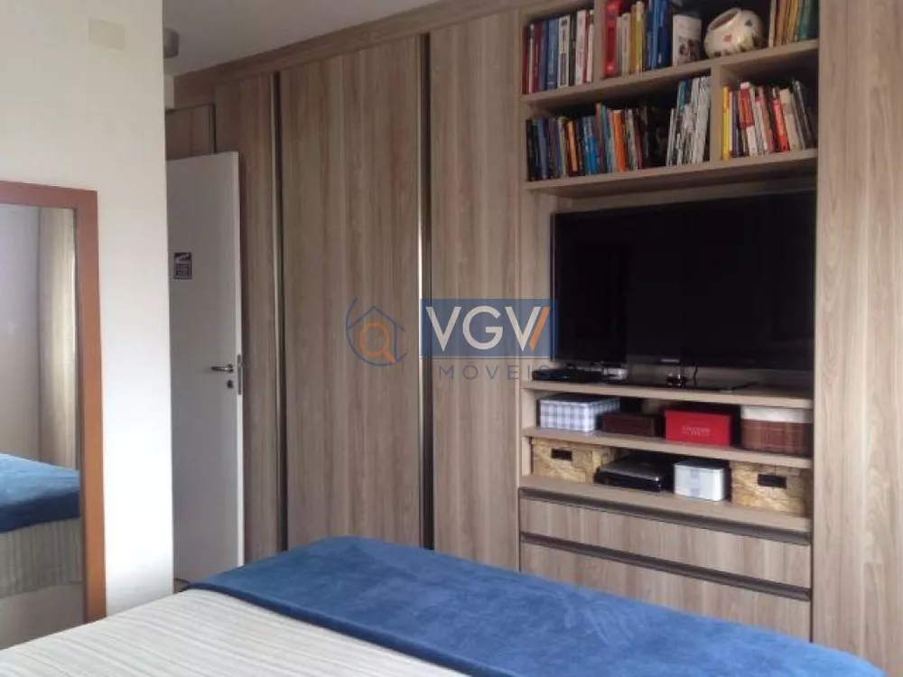 Apartamento à venda com 2 quartos, 65m² - Foto 3