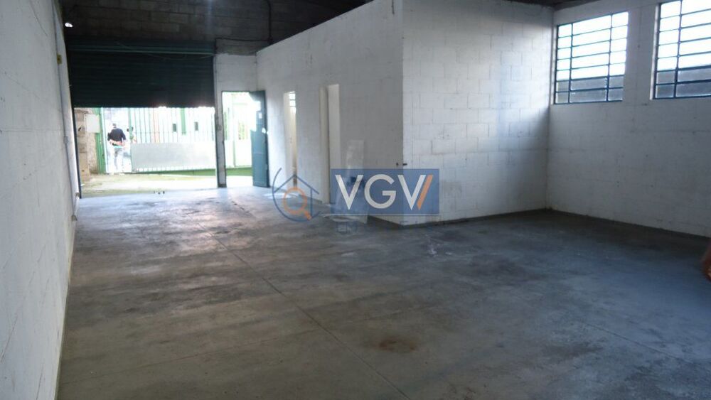 Depósito-Galpão-Armazém para alugar, 200m² - Foto 8