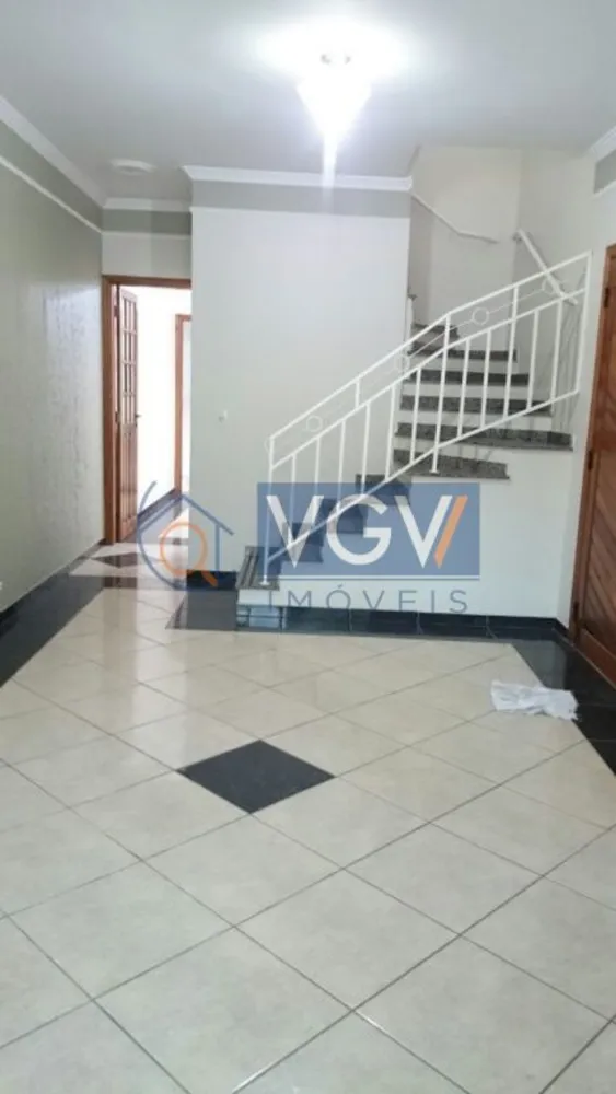 Casa, 4 quartos, 221 m² - Foto 3