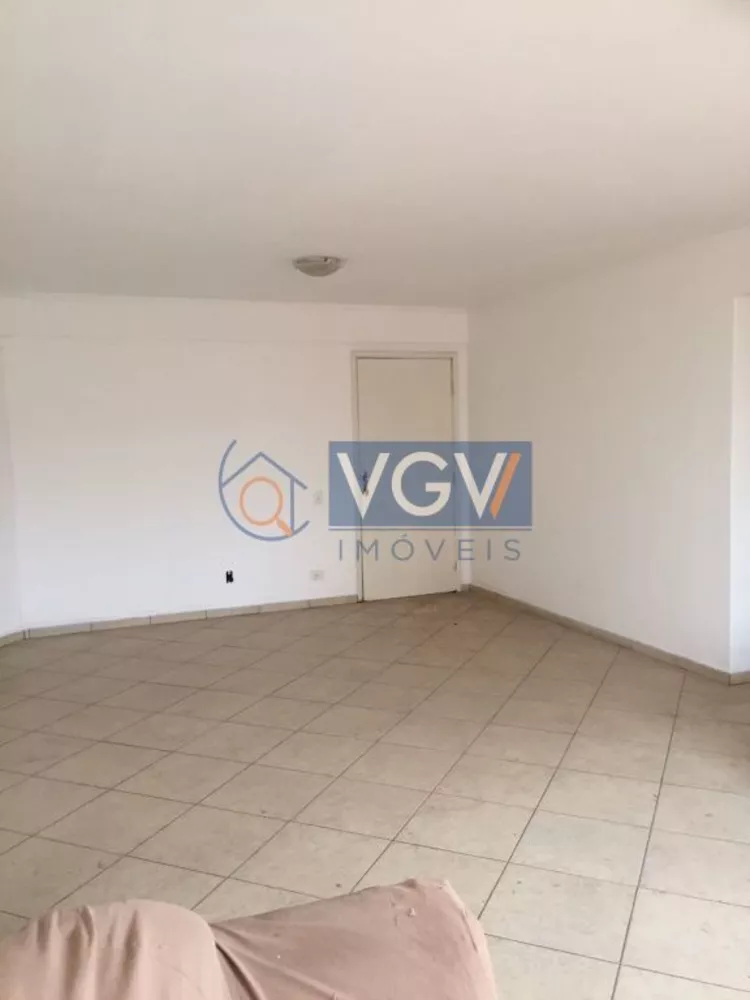 Apartamento à venda com 2 quartos, 82m² - Foto 3