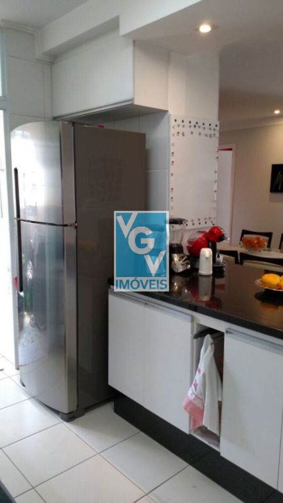 Apartamento à venda com 3 quartos, 106m² - Foto 4