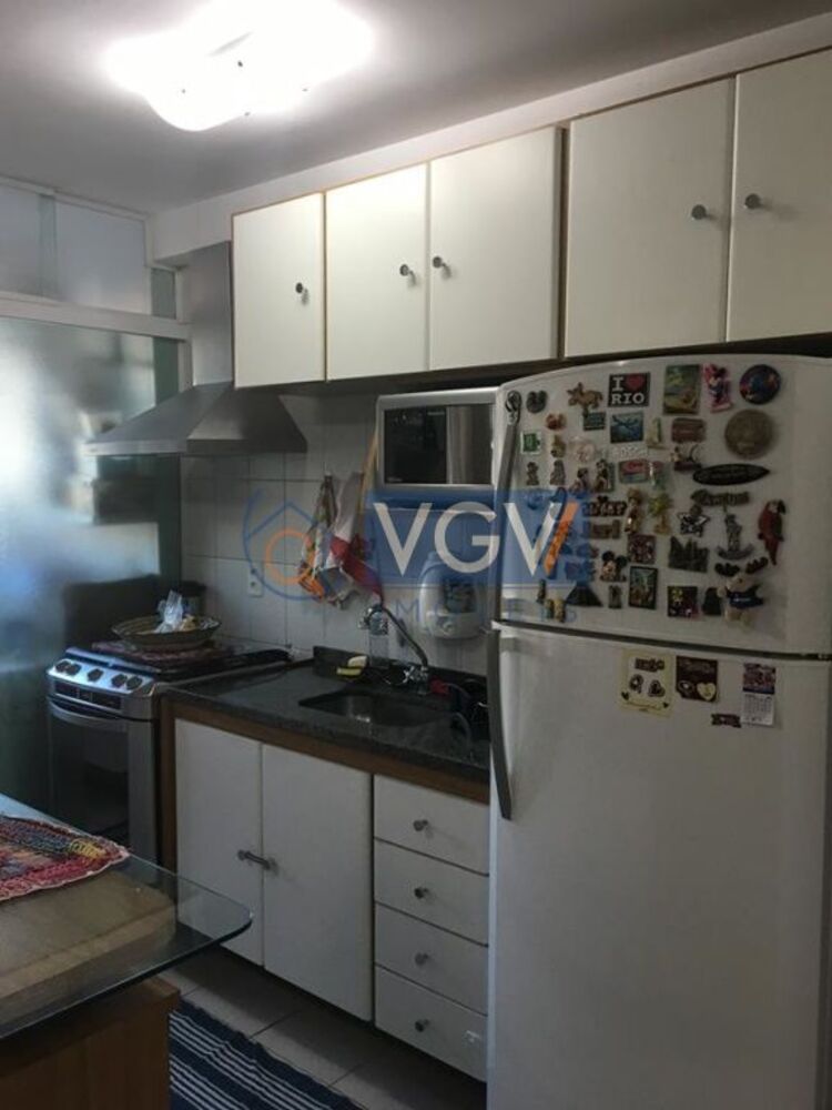 Apartamento à venda com 2 quartos, 50m² - Foto 4