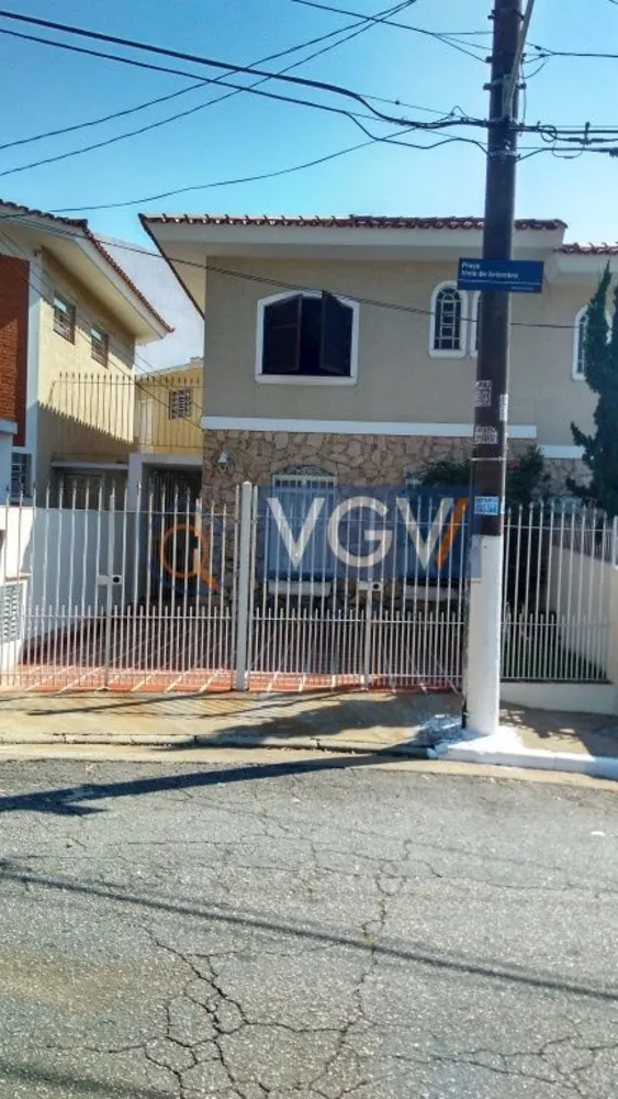 Casa, 3 quartos, 200 m² - Foto 2