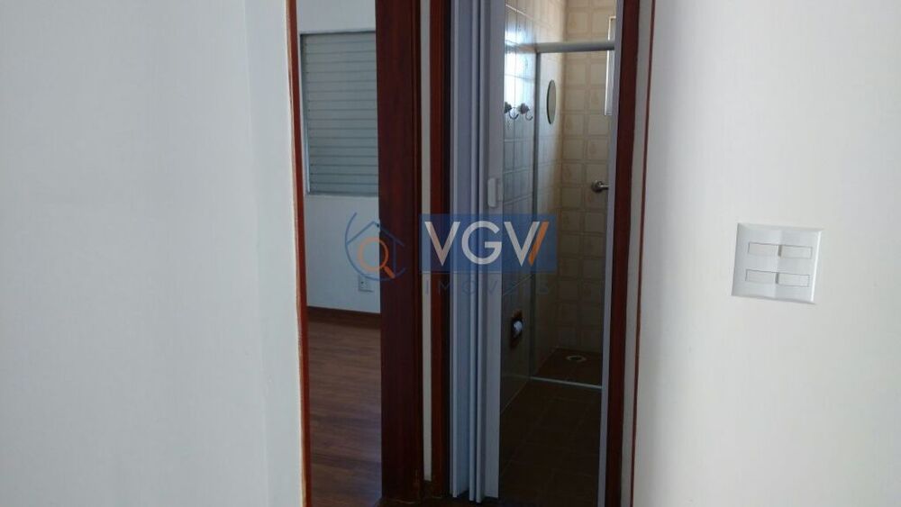 Apartamento para alugar com 2 quartos, 60m² - Foto 6