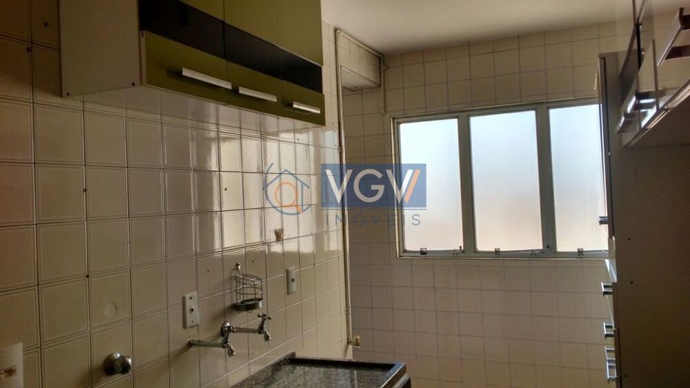 Apartamento para alugar com 2 quartos, 60m² - Foto 7