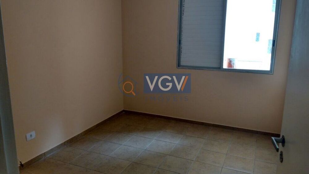 Apartamento para alugar com 2 quartos, 60m² - Foto 4