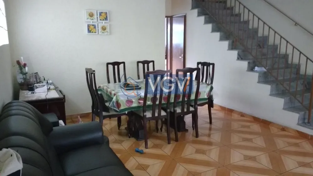 Casa, 3 quartos, 147 m² - Foto 3