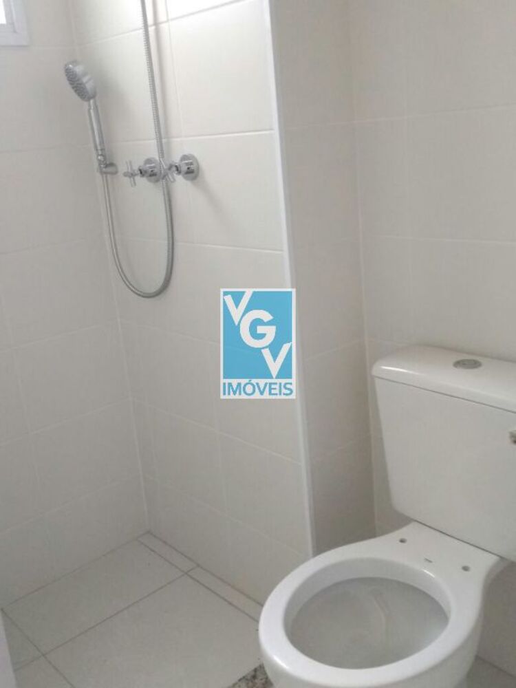 Apartamento à venda e aluguel com 3 quartos, 68m² - Foto 2