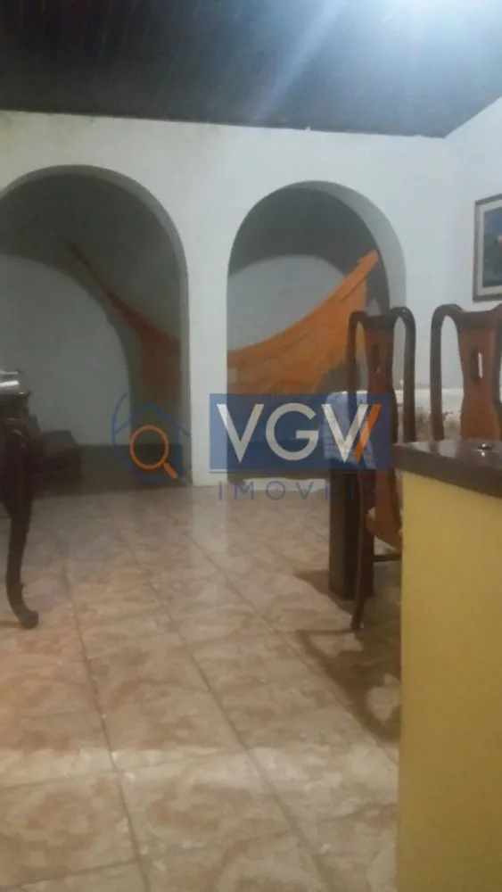 Casa, 4 quartos, 222 m² - Foto 4