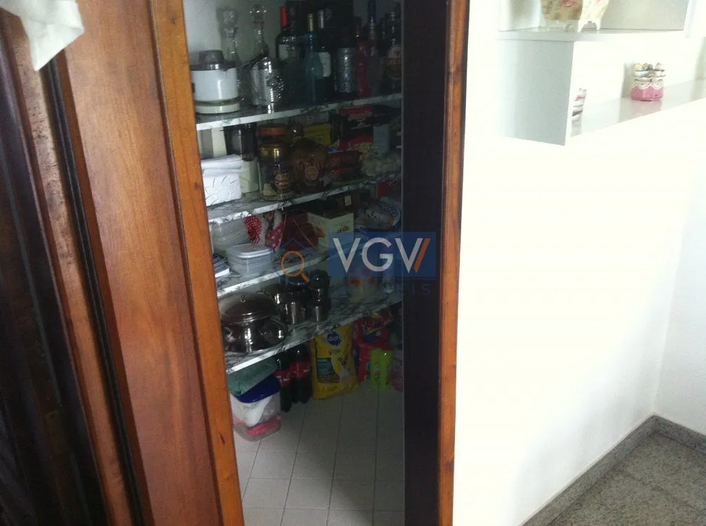 Casa, 3 quartos, 243 m² - Foto 11
