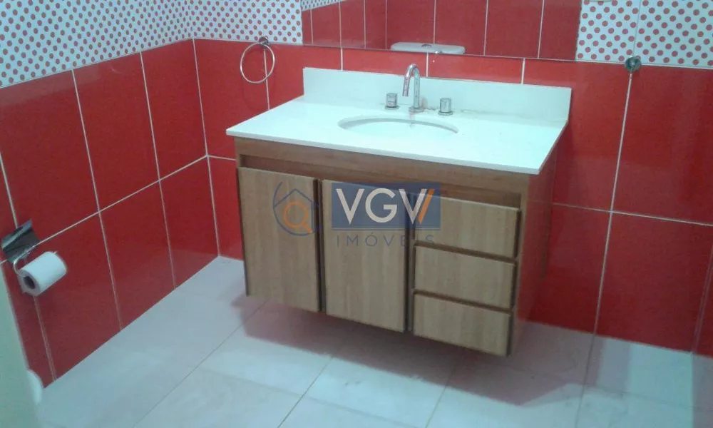 Casa à venda e aluguel com 3 quartos, 201m² - Foto 14