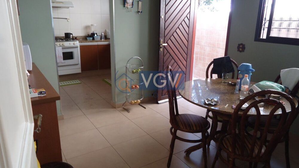 Casa, 4 quartos, 300 m² - Foto 6