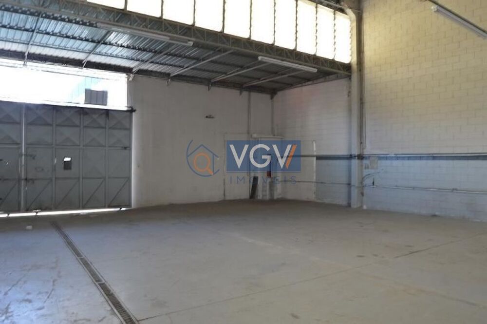 Depósito-Galpão-Armazém para alugar, 750m² - Foto 4