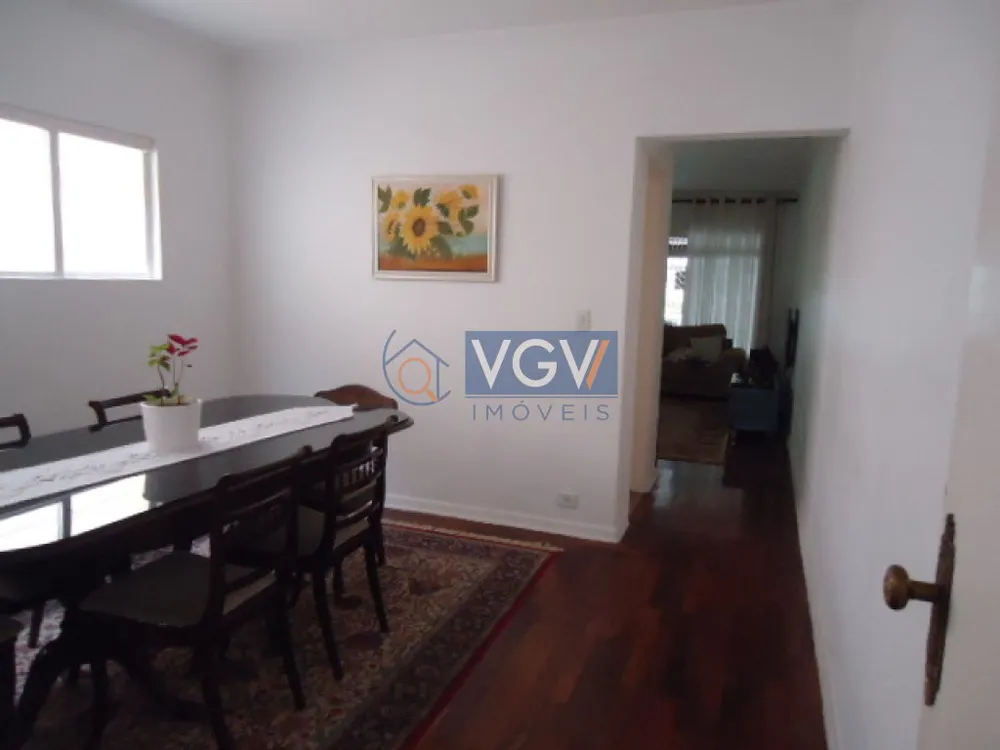 Casa, 3 quartos, 227 m² - Foto 2