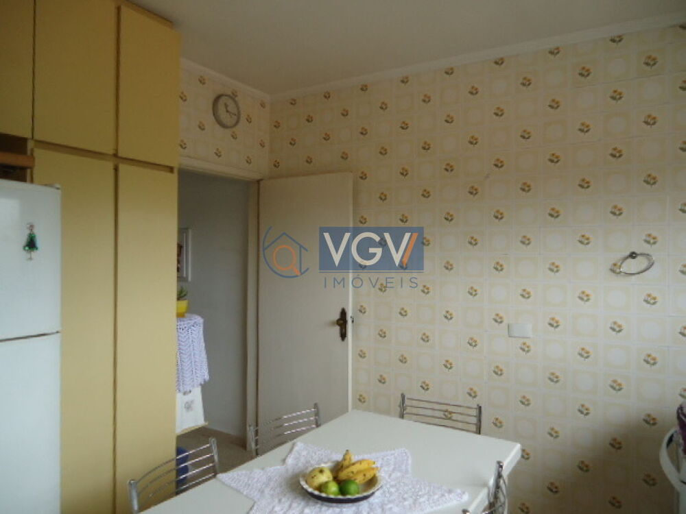 Casa, 3 quartos, 227 m² - Foto 3