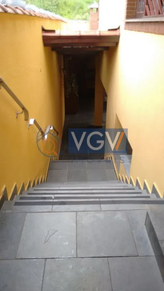 Casa, 3 quartos, 241 m² - Foto 4