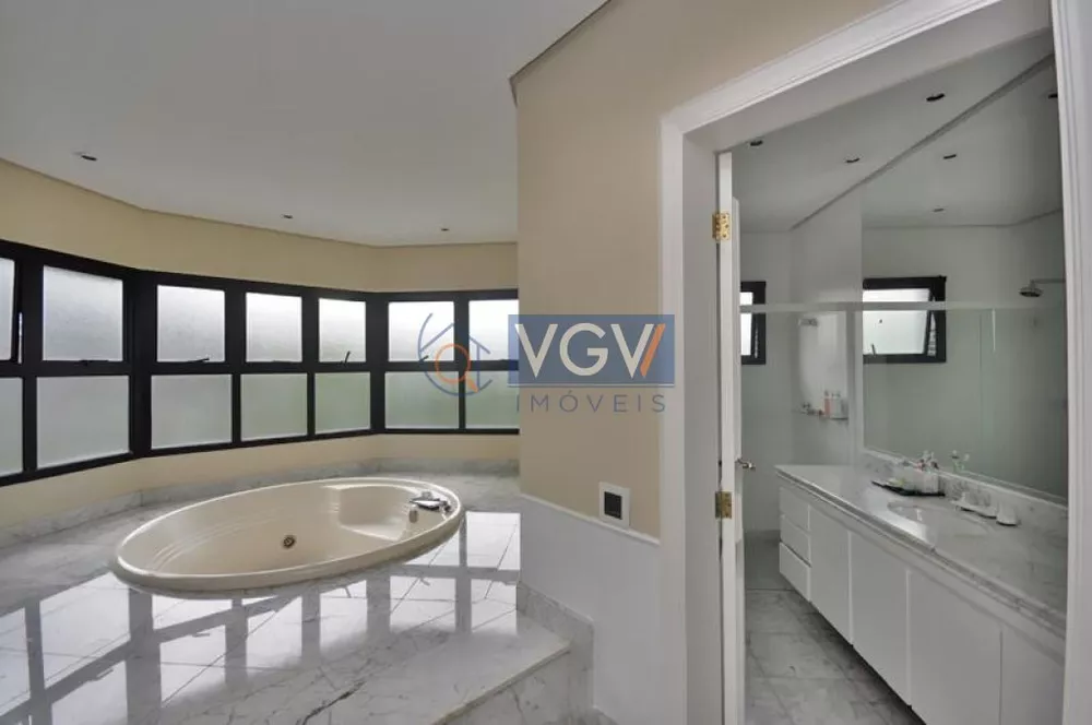 Apartamento à venda com 7 quartos, 800m² - Foto 2