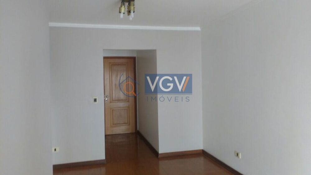 Apartamento para alugar com 2 quartos, 60m² - Foto 4