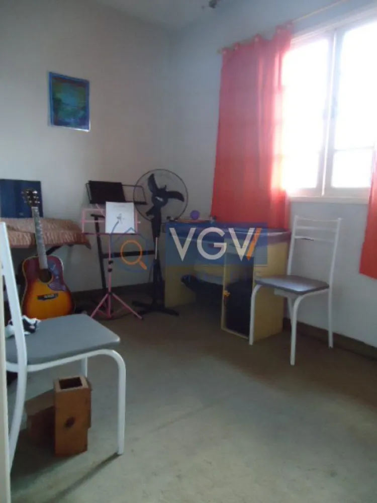 Casa, 4 quartos, 230 m² - Foto 4