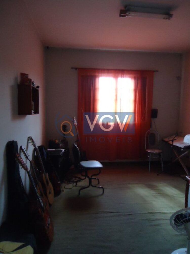 Casa, 4 quartos, 230 m² - Foto 9