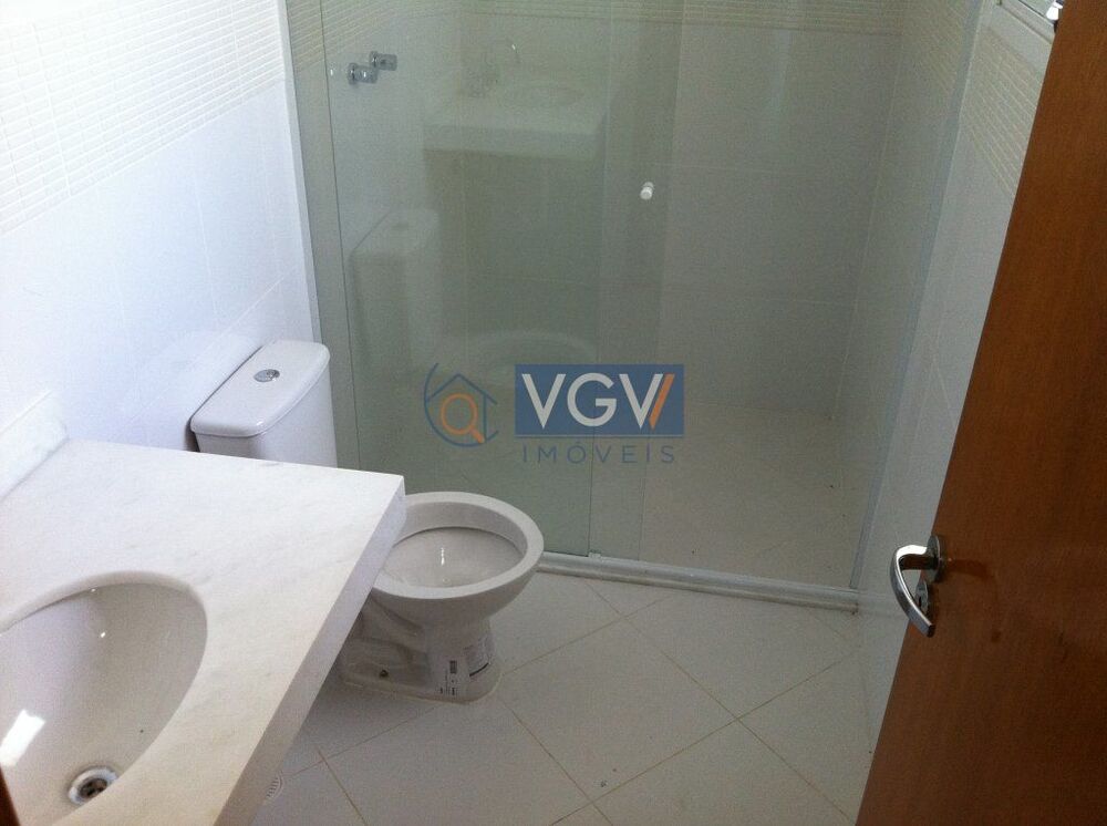 Casa à venda com 3 quartos, 102m² - Foto 4