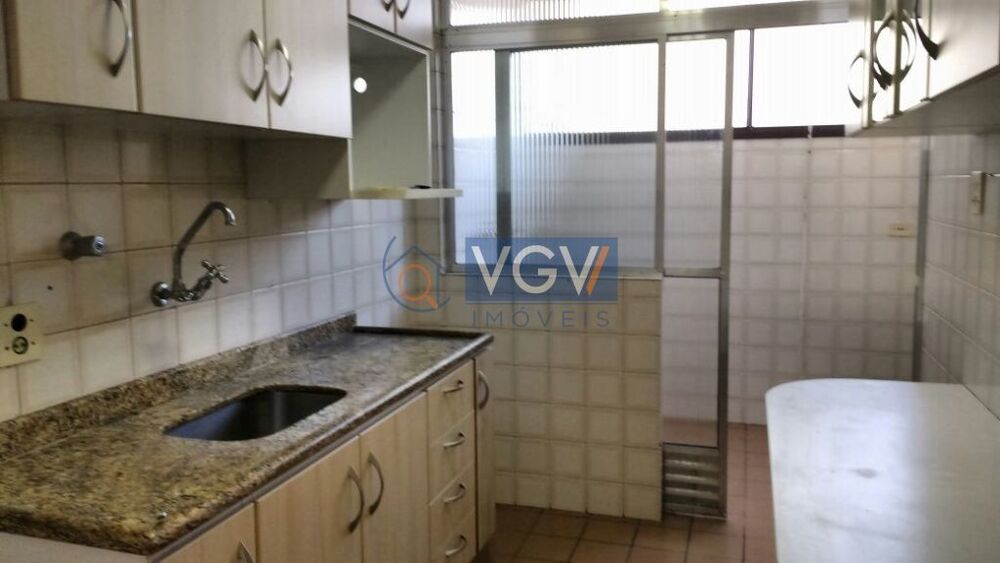Apartamento para alugar com 2 quartos, 60m² - Foto 4