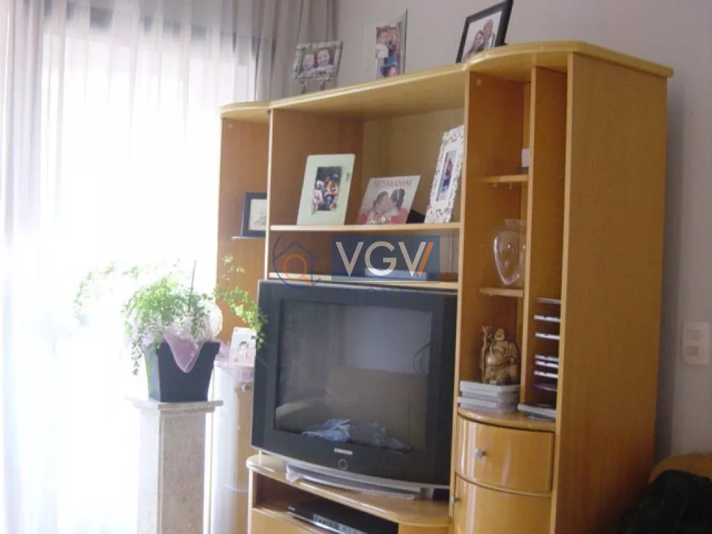 Apartamento à venda com 3 quartos, 78m² - Foto 2