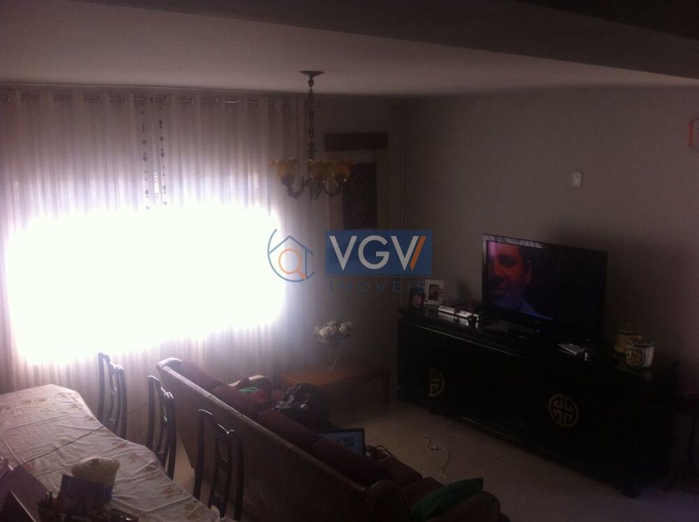 Casa à venda com 3 quartos, 170m² - Foto 7