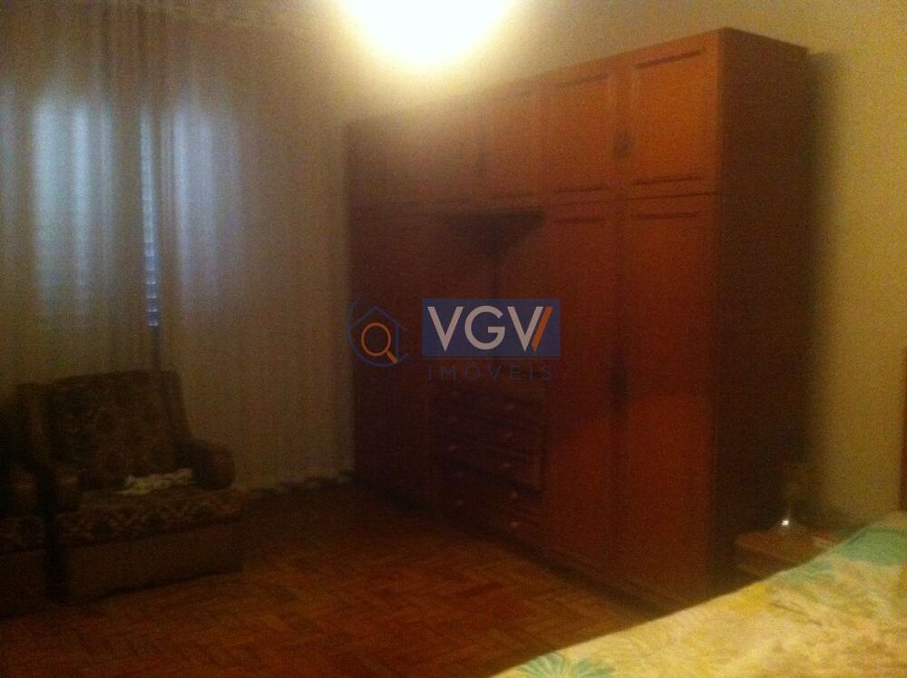 Casa à venda com 3 quartos, 170m² - Foto 8
