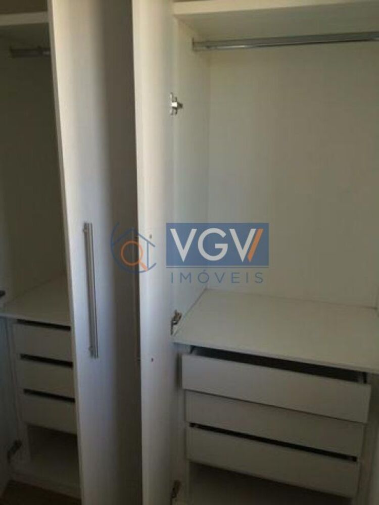 Apartamento para alugar com 2 quartos, 112m² - Foto 3