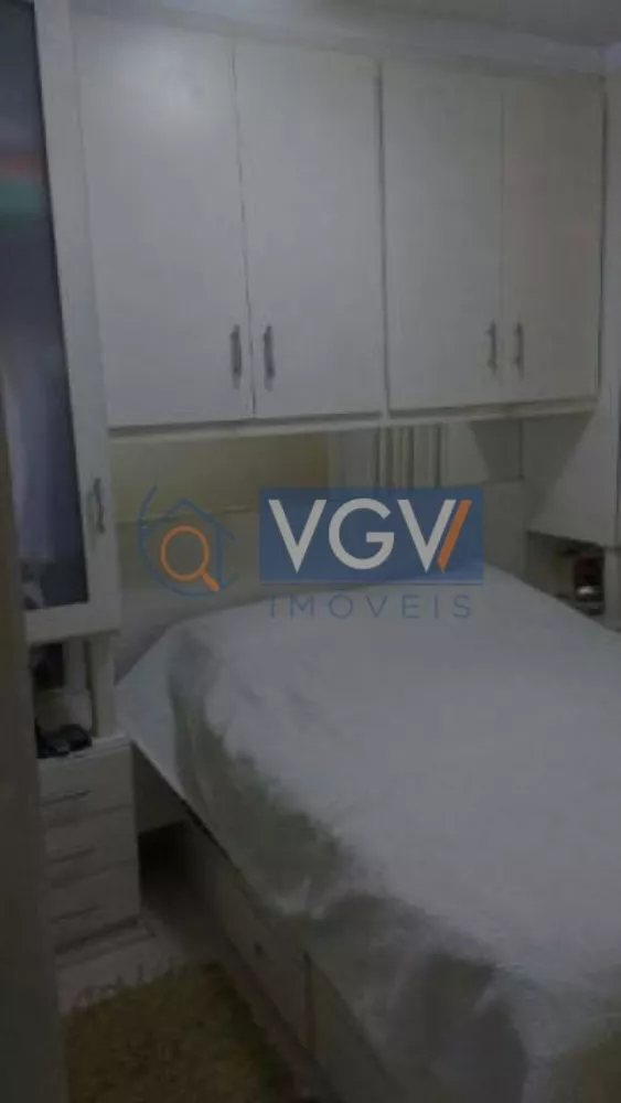 Apartamento à venda com 2 quartos, 68m² - Foto 4