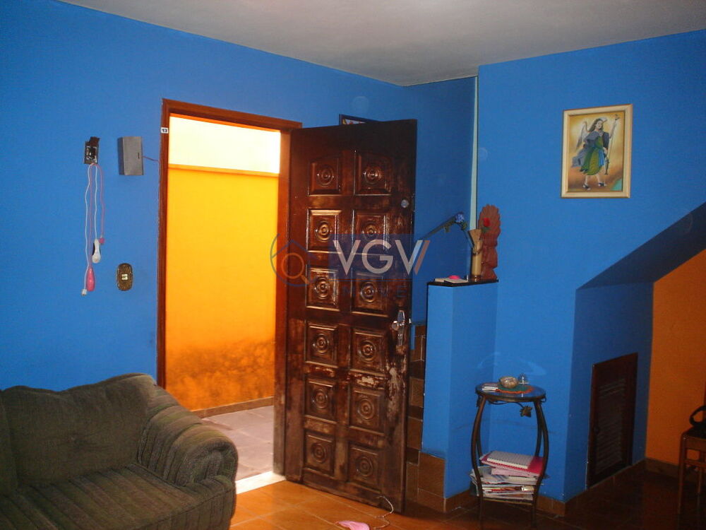 Casa, 2 quartos, 250 m² - Foto 1