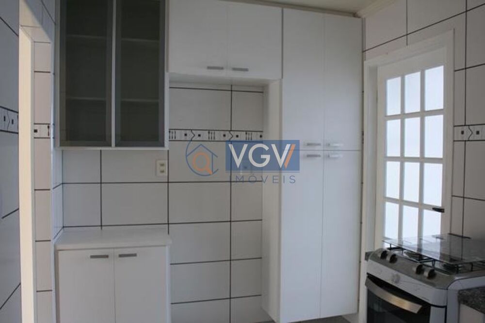 Casa de Condomínio à venda com 2 quartos, 133m² - Foto 8