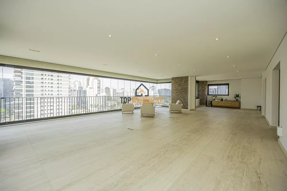Apartamento, 3 quartos, 303 m² - Foto 2