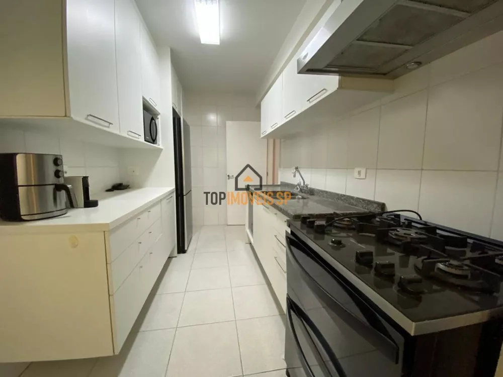 Apartamento à venda com 3 quartos, 151m² - Foto 3