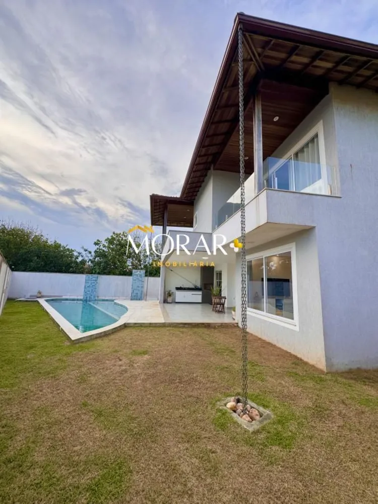 Casa, 4 quartos, 266 m² - Foto 1