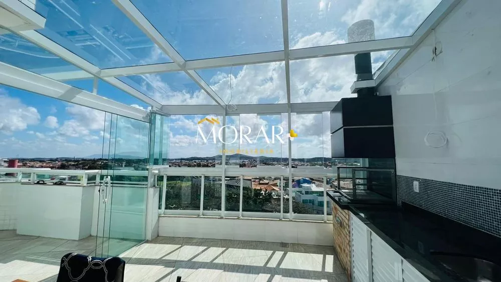 Cobertura, 3 quartos, 198 m² - Foto 3